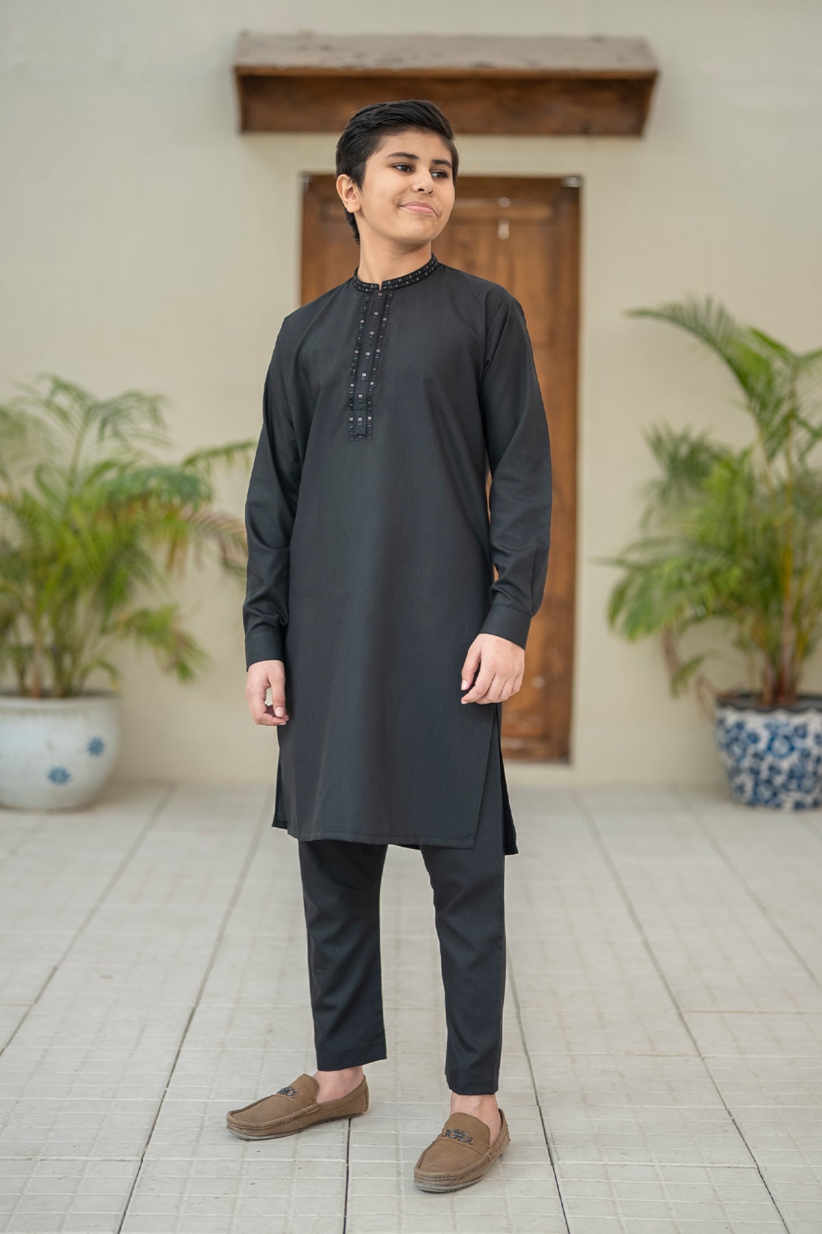 Kids Embroidered Suit 5