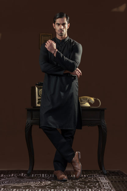 Black Design Kurta Pajama