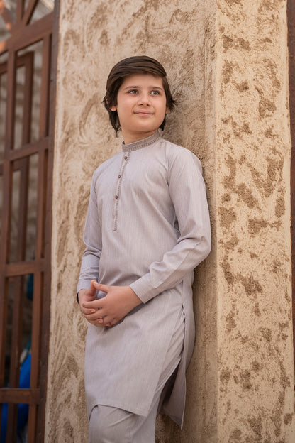 Kids Embroidered Suit 4