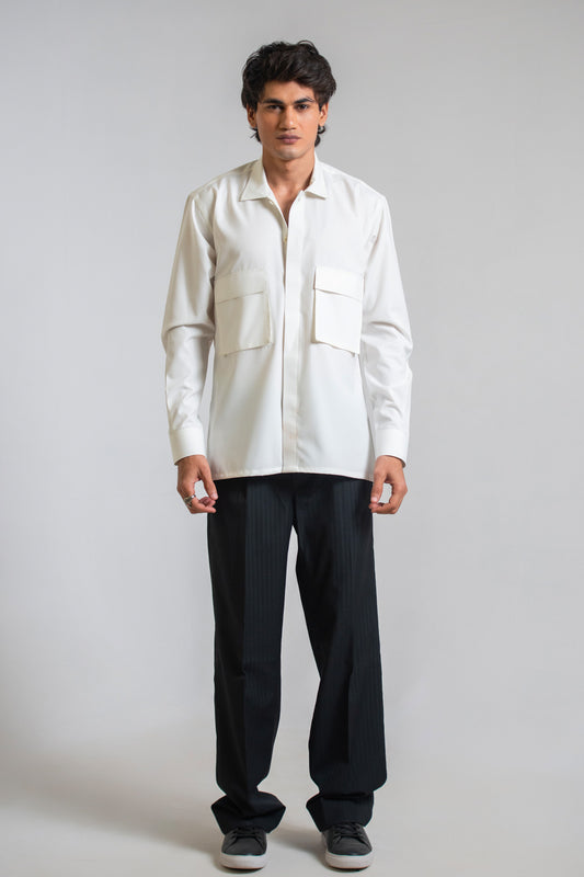 The Basics Modern Cut with Chest Pockets Shirt