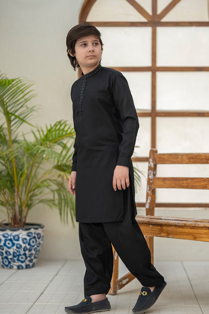 Kids Embroidered Suit 7