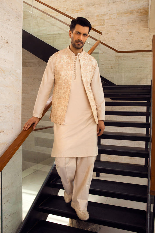 Embroidered Kurta Set with Waistcoat