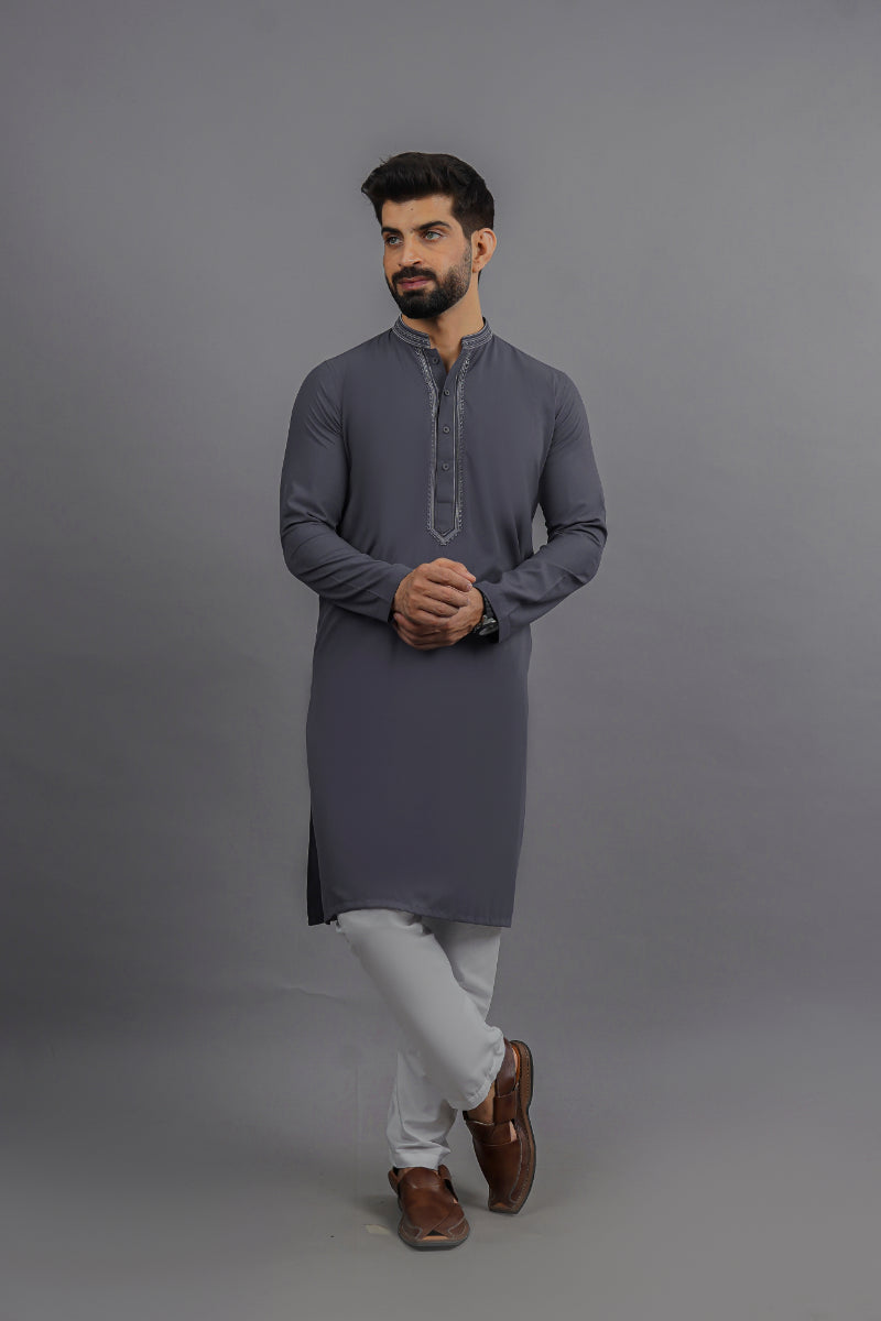 Embroidered Kurta 7424