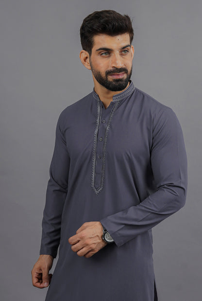 Embroidered Kurta 7424