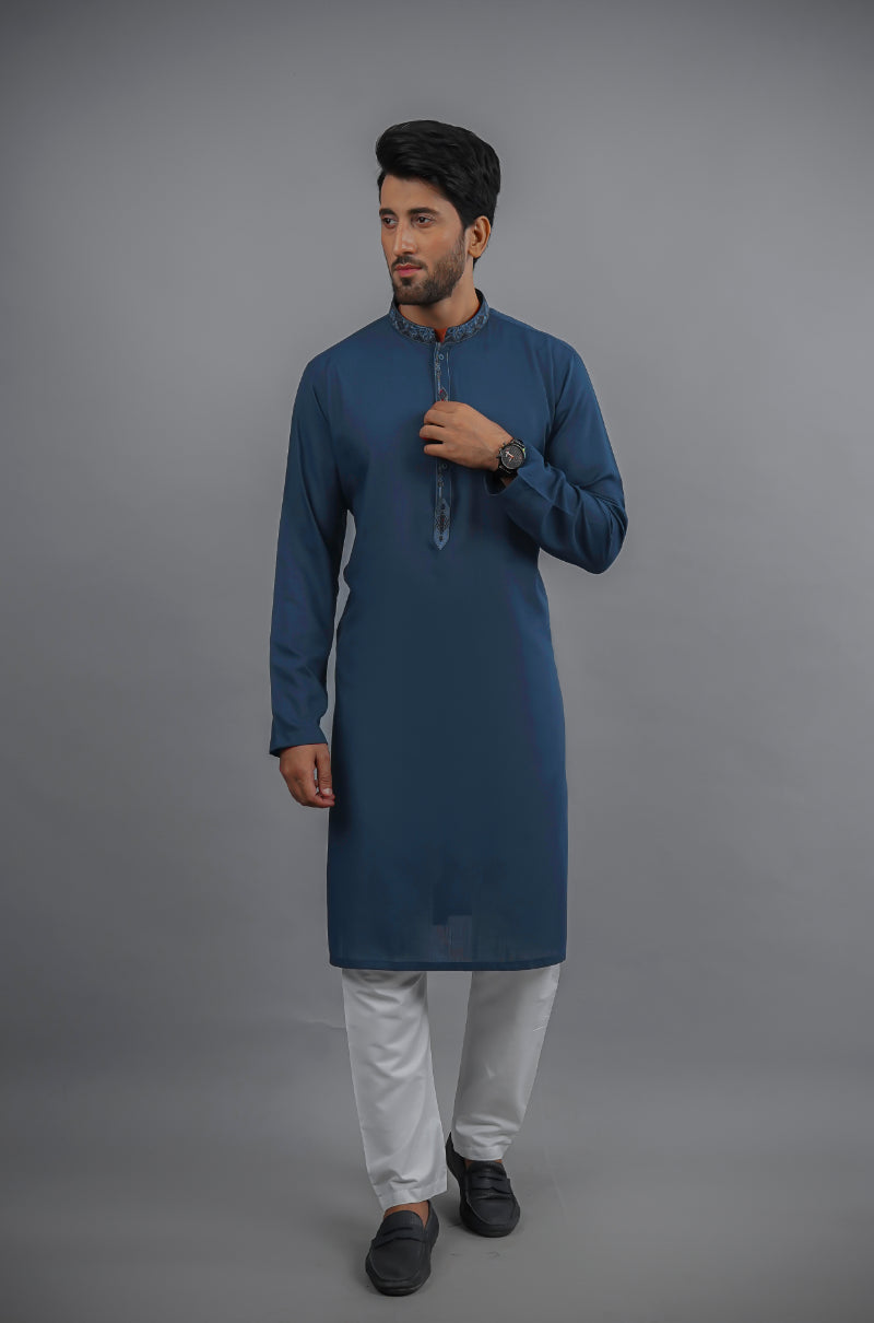 Embroidered Kurta 7384