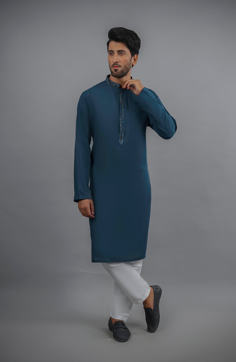 Embroidered Kurta 7384