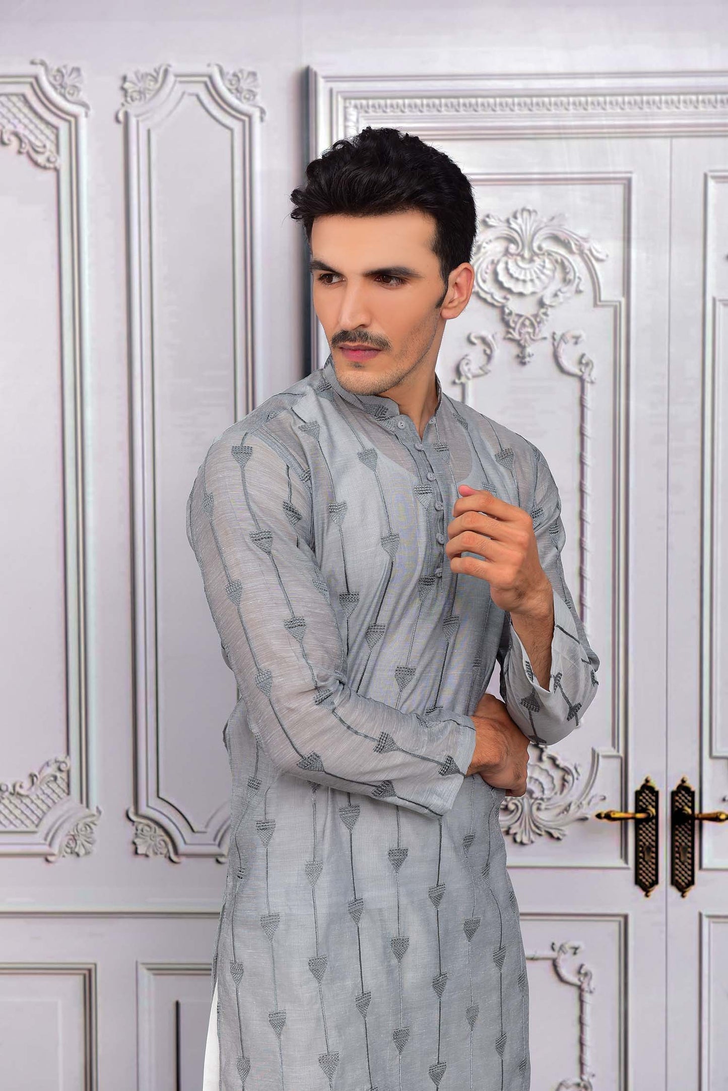 Embroidered Designer Kurta 17